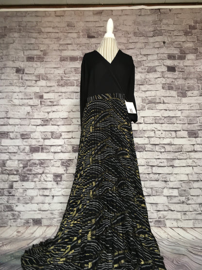 Lularoe Elegant Deanne wrap dress