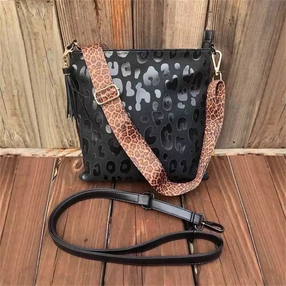 Cheetah crossbody bag