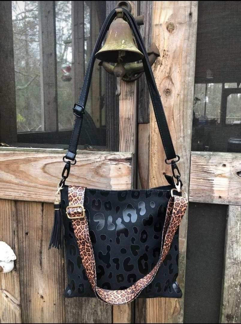 Cheetah crossbody bag